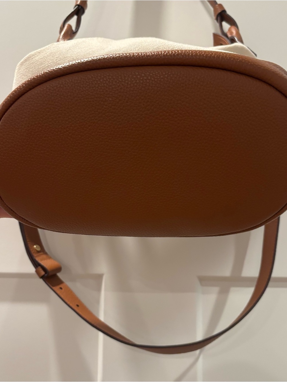 Cole Haan Essential Soft Bucket Bag - Picture 4 of 11